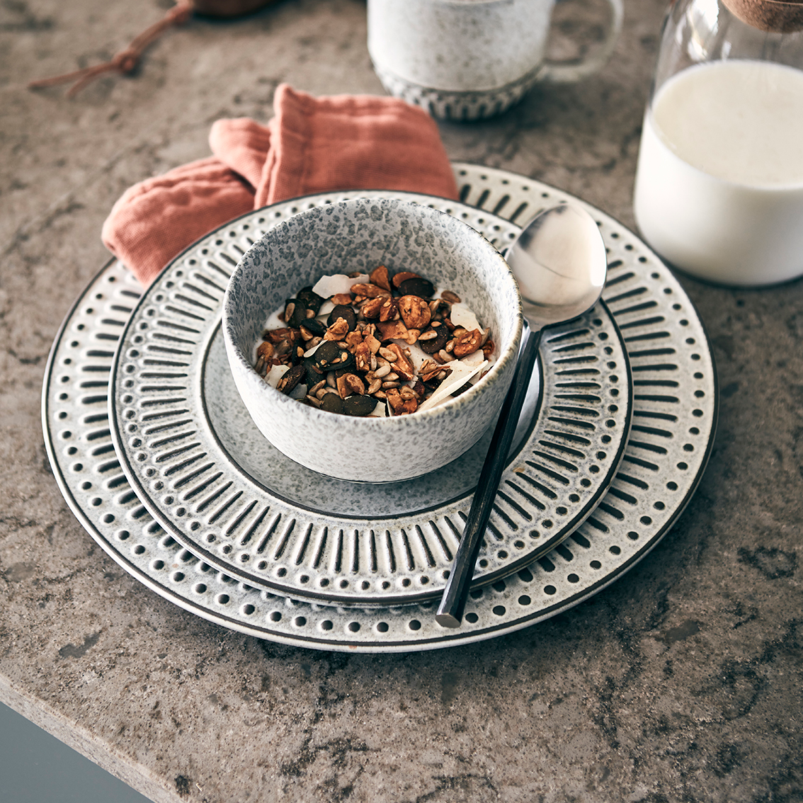 ANTONIA Kopp, Grå/elfenben 4-pack Ø9 cm